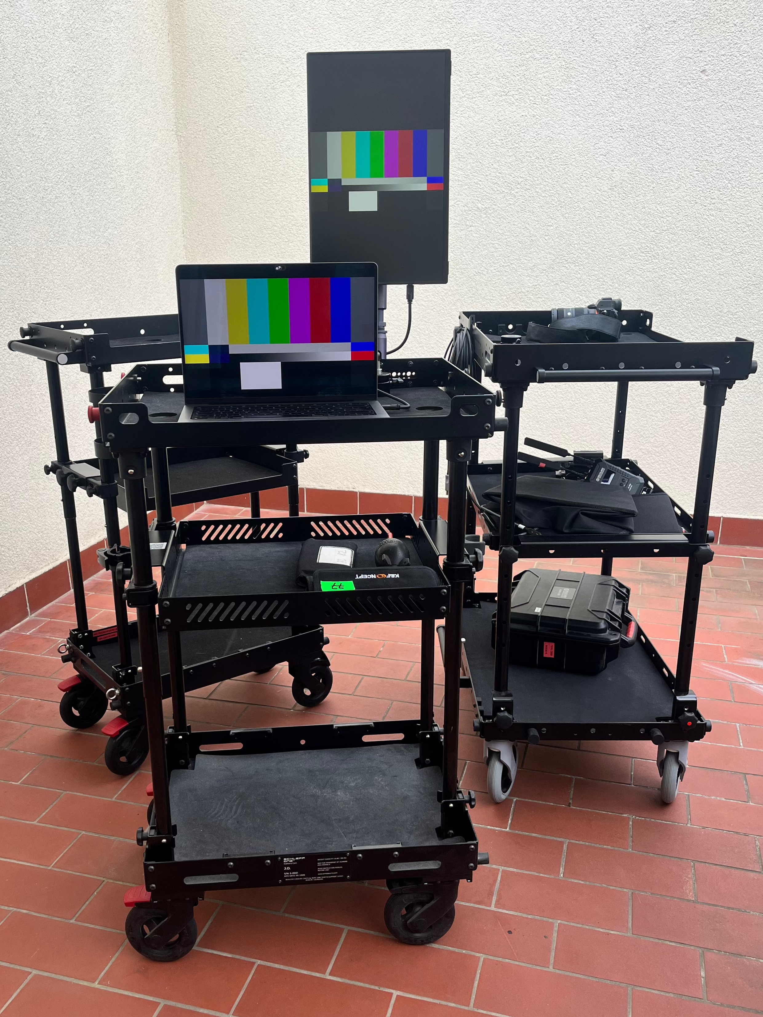 SCHLEPP Camera Carts - Display solutions